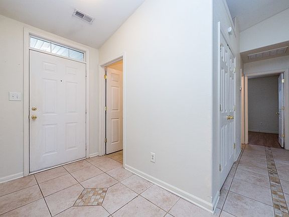 4th image of 12804 Planters Row Dr
