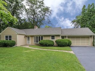 29W720 Wynn Ave, West Chicago, IL
