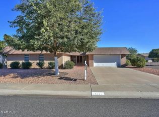 14011 N Lakeforest Dr, Sun City, AZ 85351