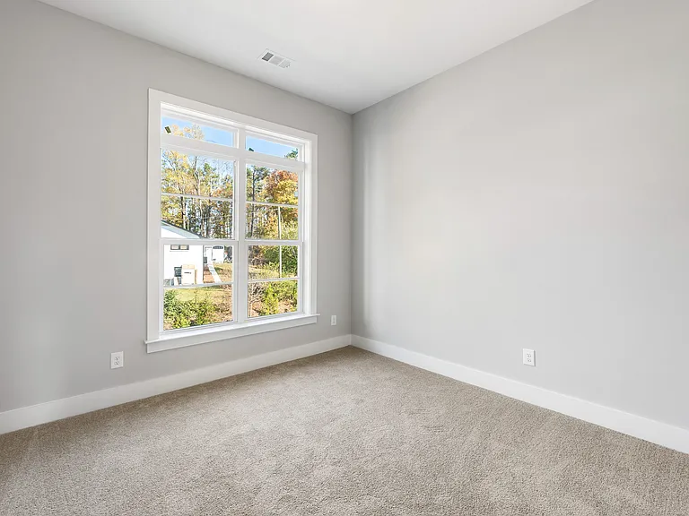 2035 Parkside Ln — Photo 36