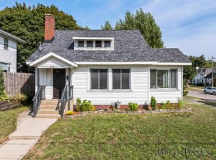 1056 Fuller Ave SE, Grand Rapids, MI 49506