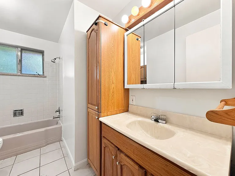 10841 W 68th Pl — Photo 10