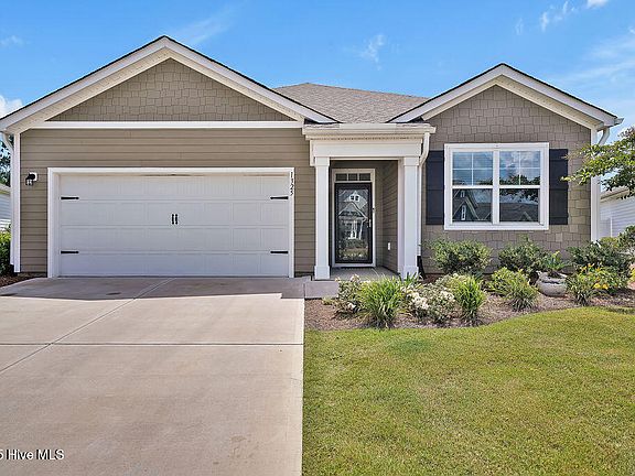 2nd image of 1325 Clendon Circle