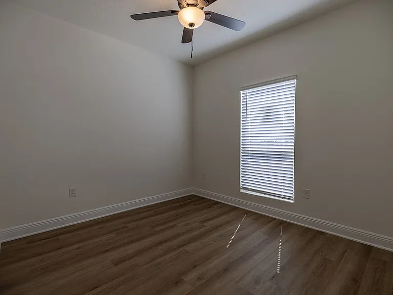 16267 Tigris Dr — Photo 9