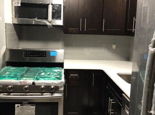 605 Cricket Ln, Woodbridge, NJ 07095