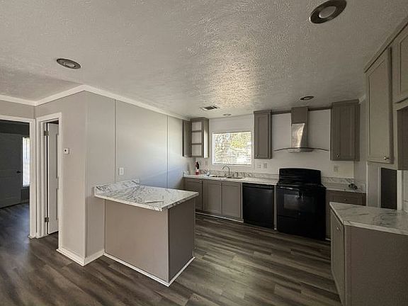 4th image of 9437 Polak Dr #209
