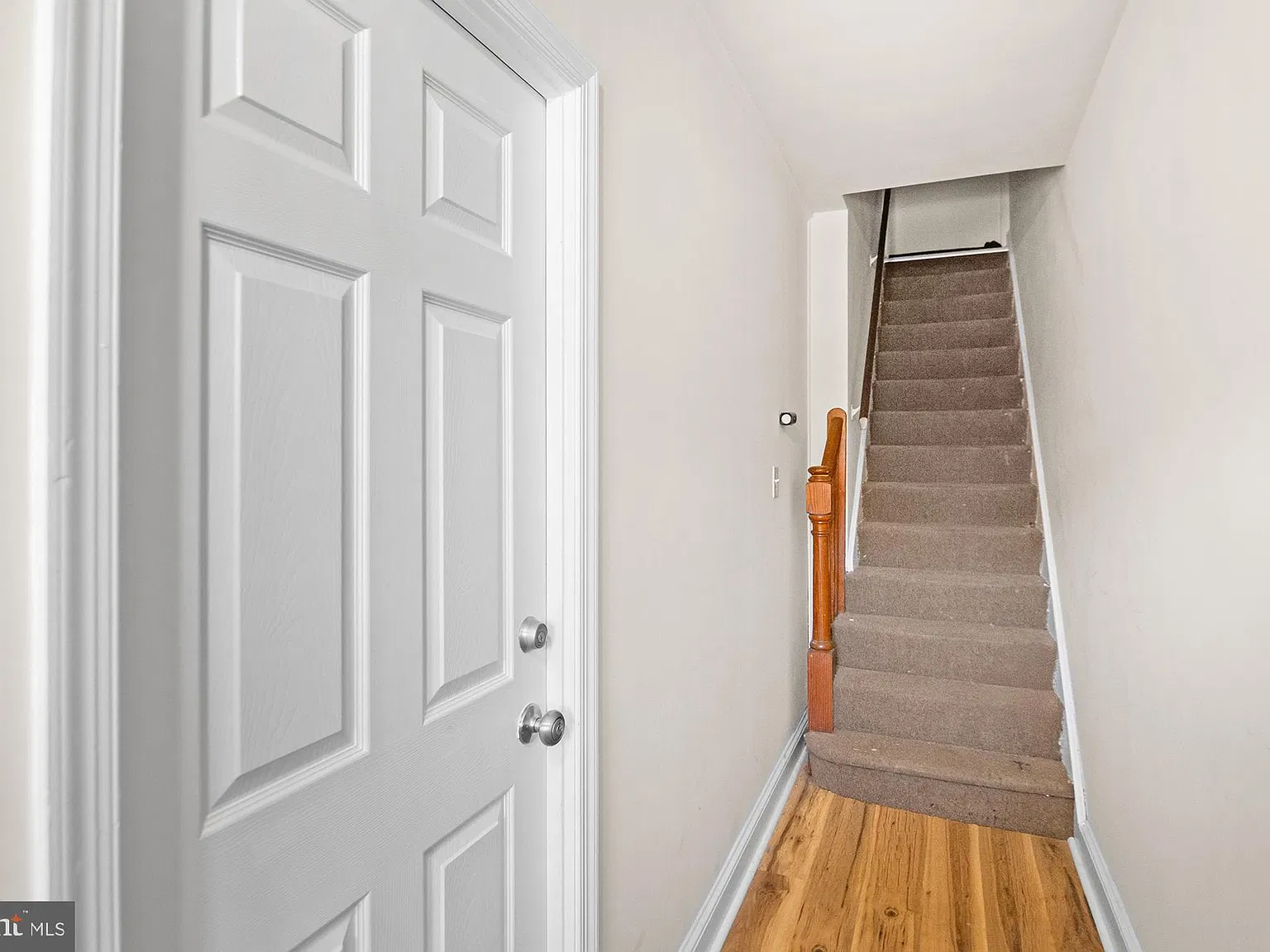 3 bed, 2.0 bath, 1460 sqft, $1,800 — Photo 3