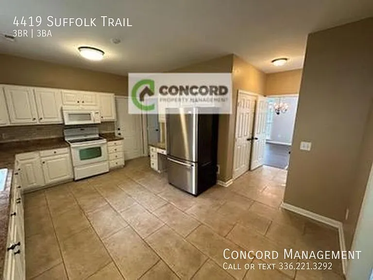 4419 Suffolk Trl — Photo 9