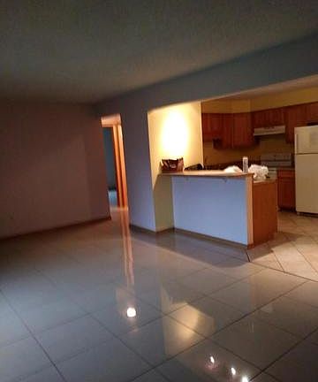 4th image of 3017 Heritage Dr APT 6