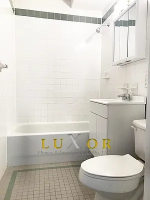 Rented by Luxor Homes & Investment Realty | media 8