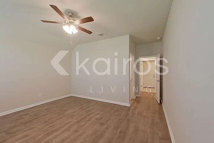 118 Santiago Ct — Photo 21