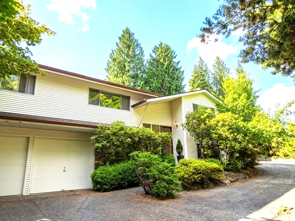 11327 24th Ave NE, Seattle, WA 98125