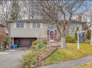 204 Mason Dr, Whitby, ON L1N 2B1