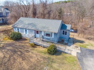 1 Stafford St, Charlton, MA 01507