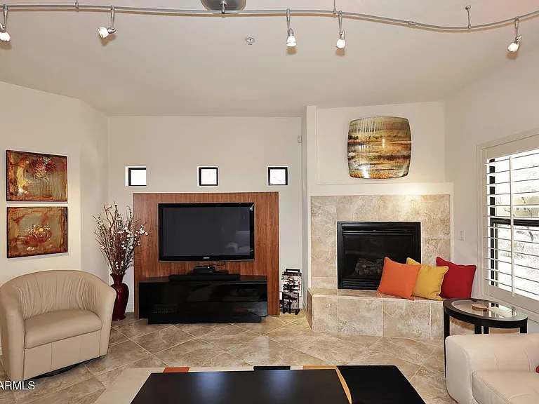 21320 N 56th St #1059 — Photo 9
