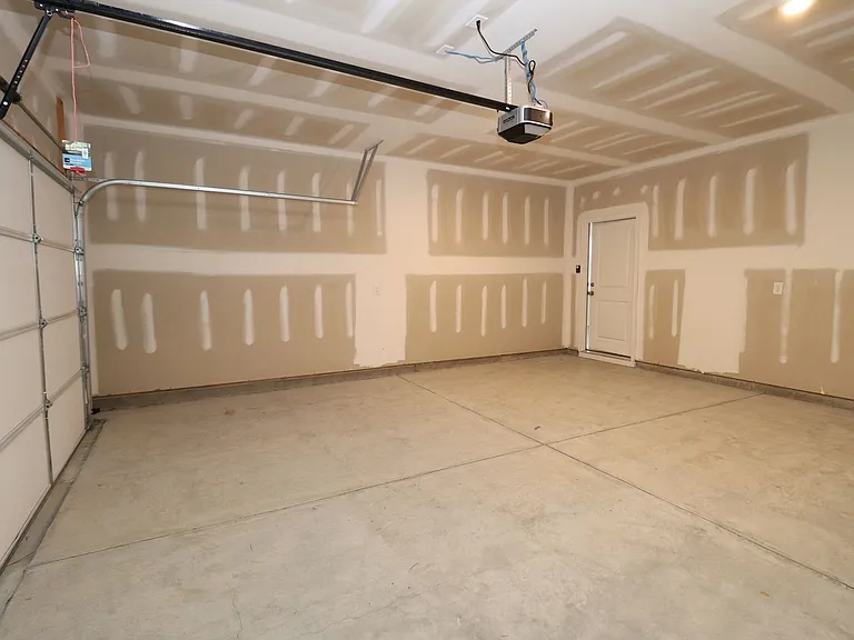 925 N Sage Drop Rd — Photo 37