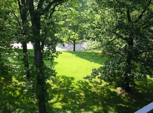 5403 Beacon St, Pittsburgh, PA 15217