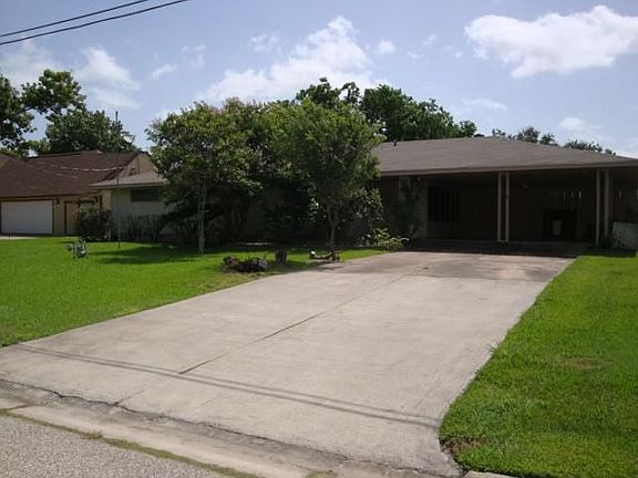 2nd image of 3610 18th St N
