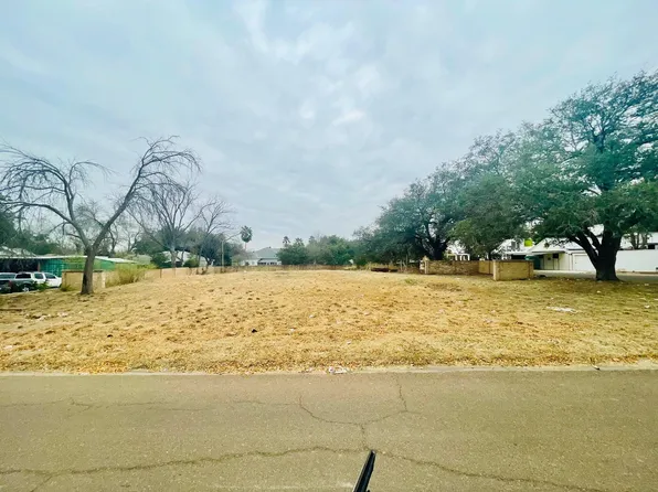 1701 Okane St, Laredo, TX 78043