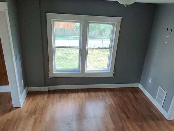 4th image of 2216 21st St