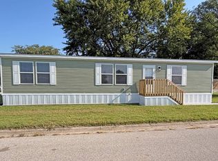 14876 Washington Rd TRLR 41, West Burlington, IA 52655