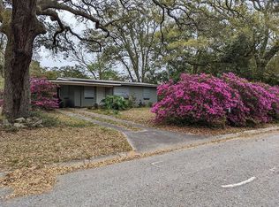 901 Springbrook Ave, Pensacola, FL 32505