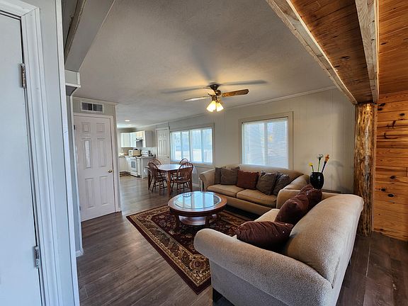 3rd image of 160 Holly Ave