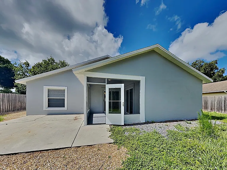 1408 Sugarberry Ln — Photo 20