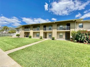 145 Cypress Way E APT A, Naples, FL 34110