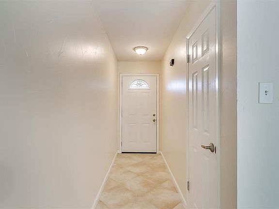 5th image of 2308 Village Creek Dr