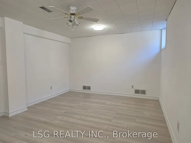 81 Norgrove Cres — Photo 30