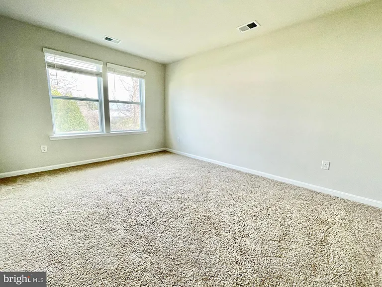 87 Filbert Dr — Photo 13