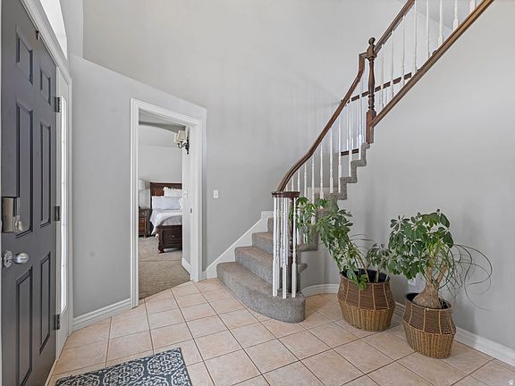 3rd image of 14227 S Arbor Rose Cir