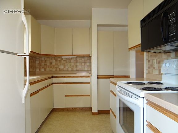 4th image of 1001 43rd Ave Unit 43