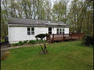 4 Family Dr, Plattekill, NY 12589