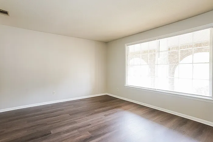 4324 Sun Valley Pl — Photo 9