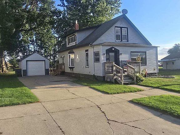 2nd image of 213 3rd St W
