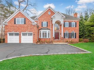 81 Blueberry Dr, Stamford, CT 06902