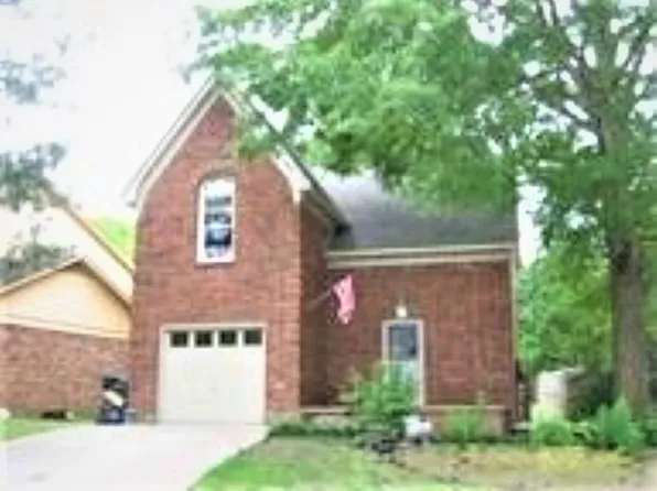 369 Booth Ln, Collierville, TN 38017
