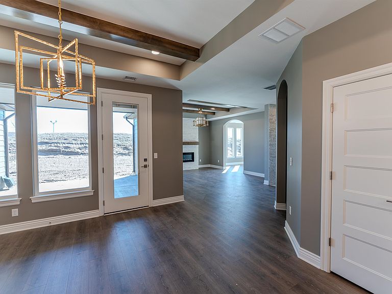 Listing photo 4