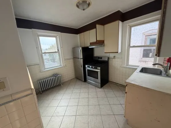 107-44 79th St #2, Ozone Park, NY 11417