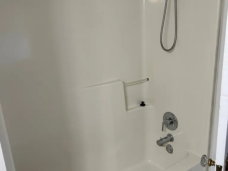 1104 Belleview St — Photo 7