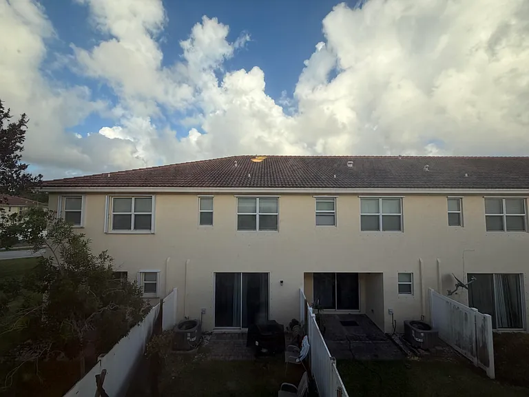 9491 SW Merlin Ct — Photo 35