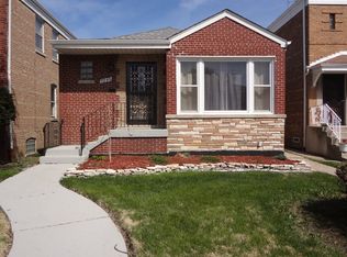 7945 S Artesian Ave, Chicago, IL 60652