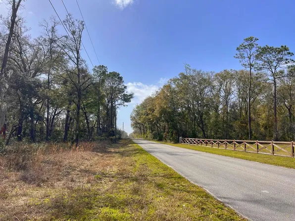 6570 NW 138th Pl, Chiefland, FL 32626