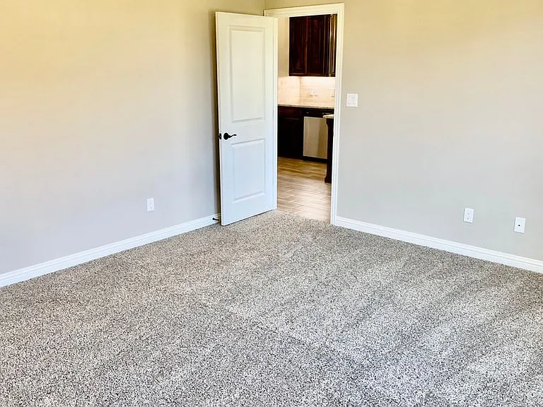 3002 Promenade Dr — Photo 13
