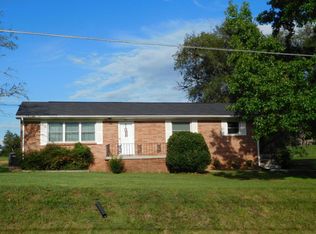 1720 Midway Rd, Strawberry Plains, TN 37871