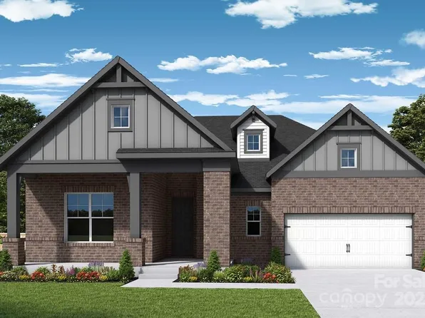 13122 Macon Hall Dr, Mint Hill, NC 28227