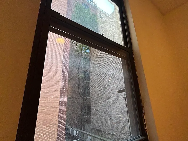 75 Lexington Ave #3R — Photo 7
