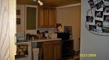 2nd image of 606 Quincy St